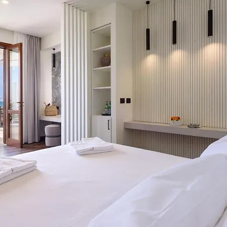 Hotel Auralba 3*