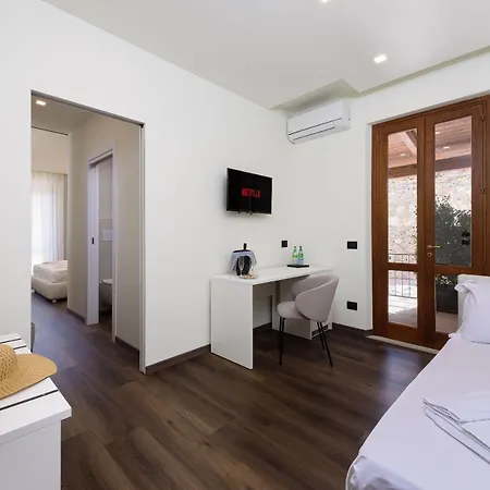 Hotel Auralba 3*