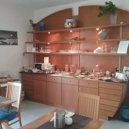 Auralba 3*