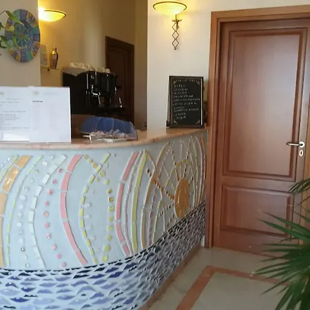 Hotel Auralba 3*