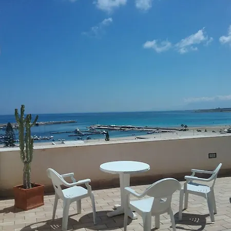 Hotel Auralba 3*