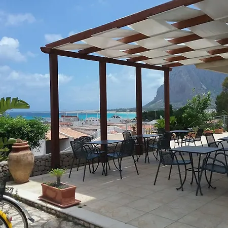 Auralba 3*