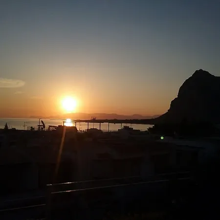 Auralba Hotel 3*